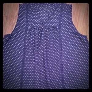 Torrid sleeveless shirt, size 3